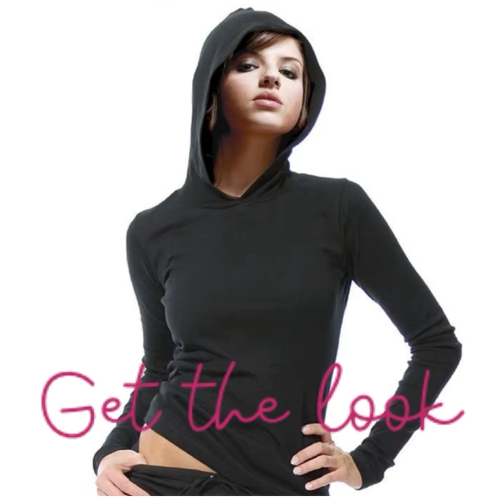 Mahina Black Top size Women’s Small